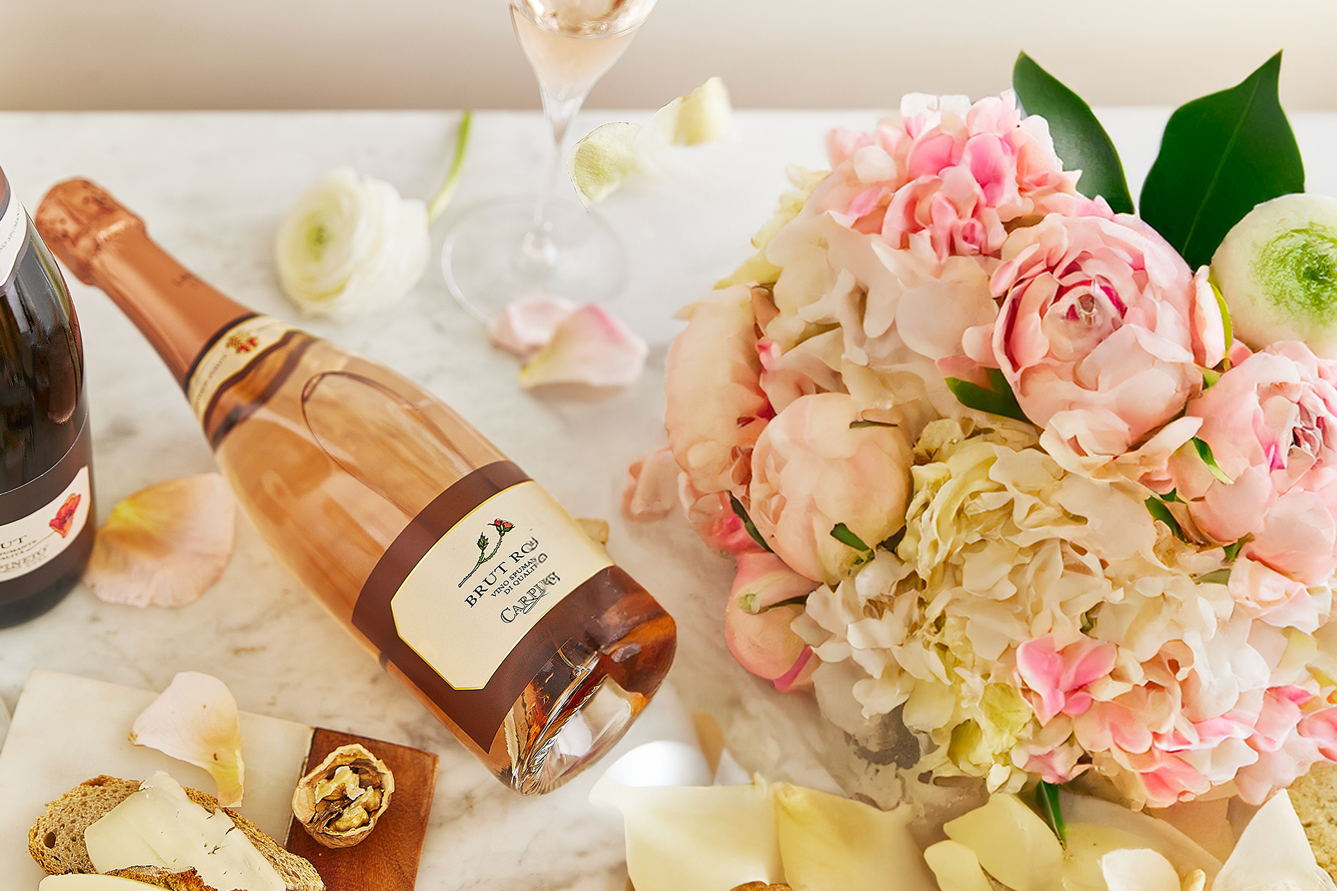 Sanremo 2024: il Brut Rosé, il vino che celebra le donne
