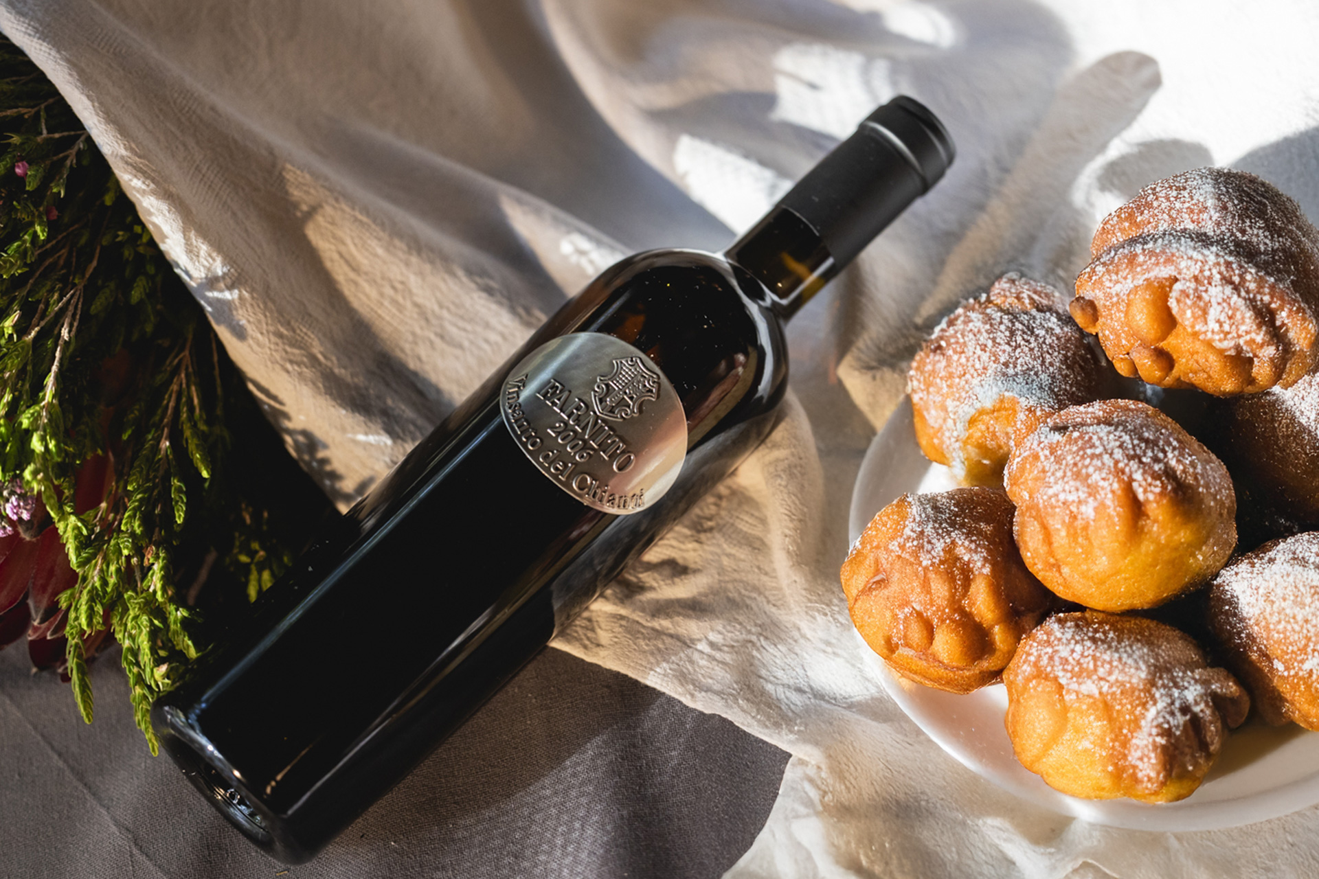 <p>Il Vinsanto può trasformare ogni dolce in un'esperienza indimenticabile (dalle zeppole ai cantucci)</p>
